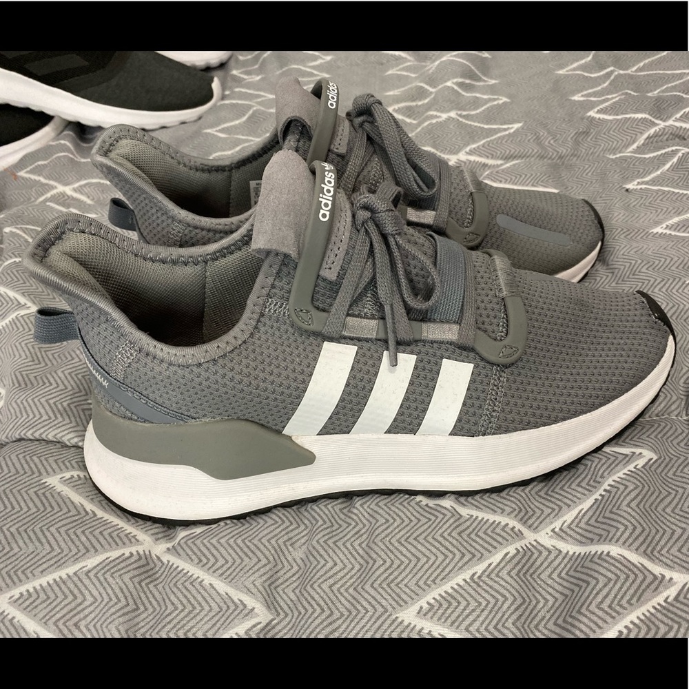 Women adidas shoes
